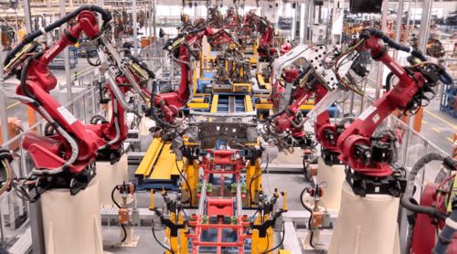 聚焦主业，华晨能否重回主赛道？